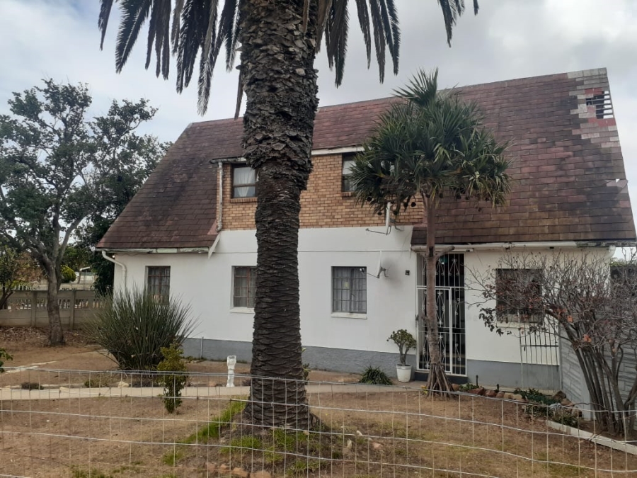 6 Bedroom Property for Sale in Algoa Park Eastern Cape